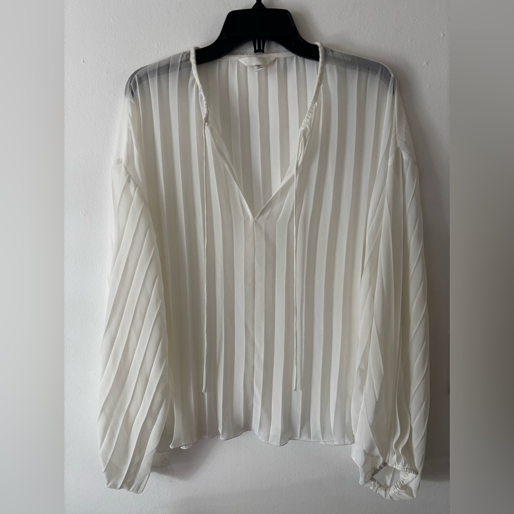 H&M White Sheer Pleated Long Sleeve Tie Neck Striped Top size large women’s